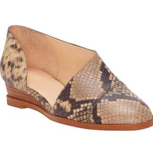 1 State Cacie Snakeskin Bootie